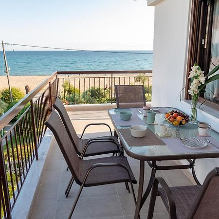 Dimi Seafront Apartment By Rentals Pro Services - Nea Moudania Exteriér fotografie