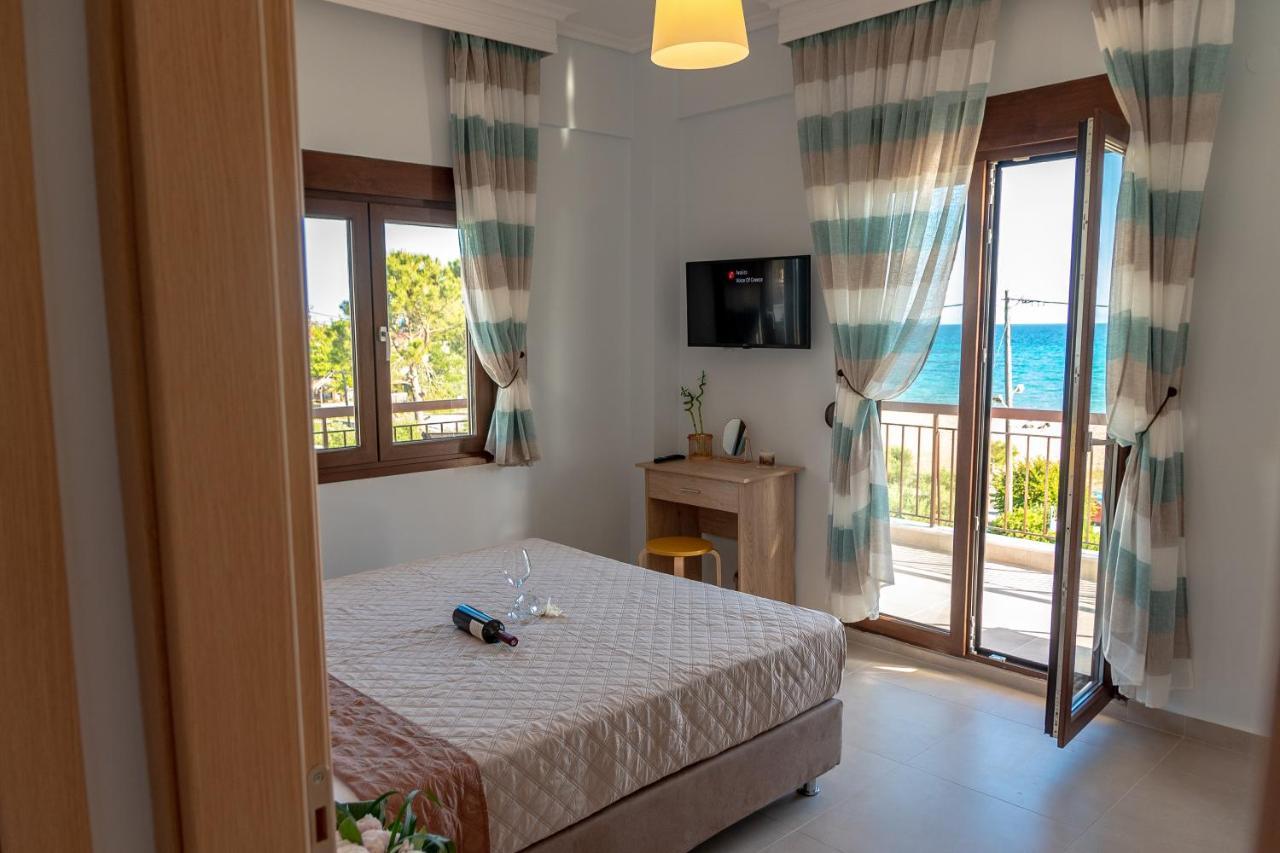 Dimi Seafront Apartment By Rentals Pro Services - Nea Moudania Exteriér fotografie